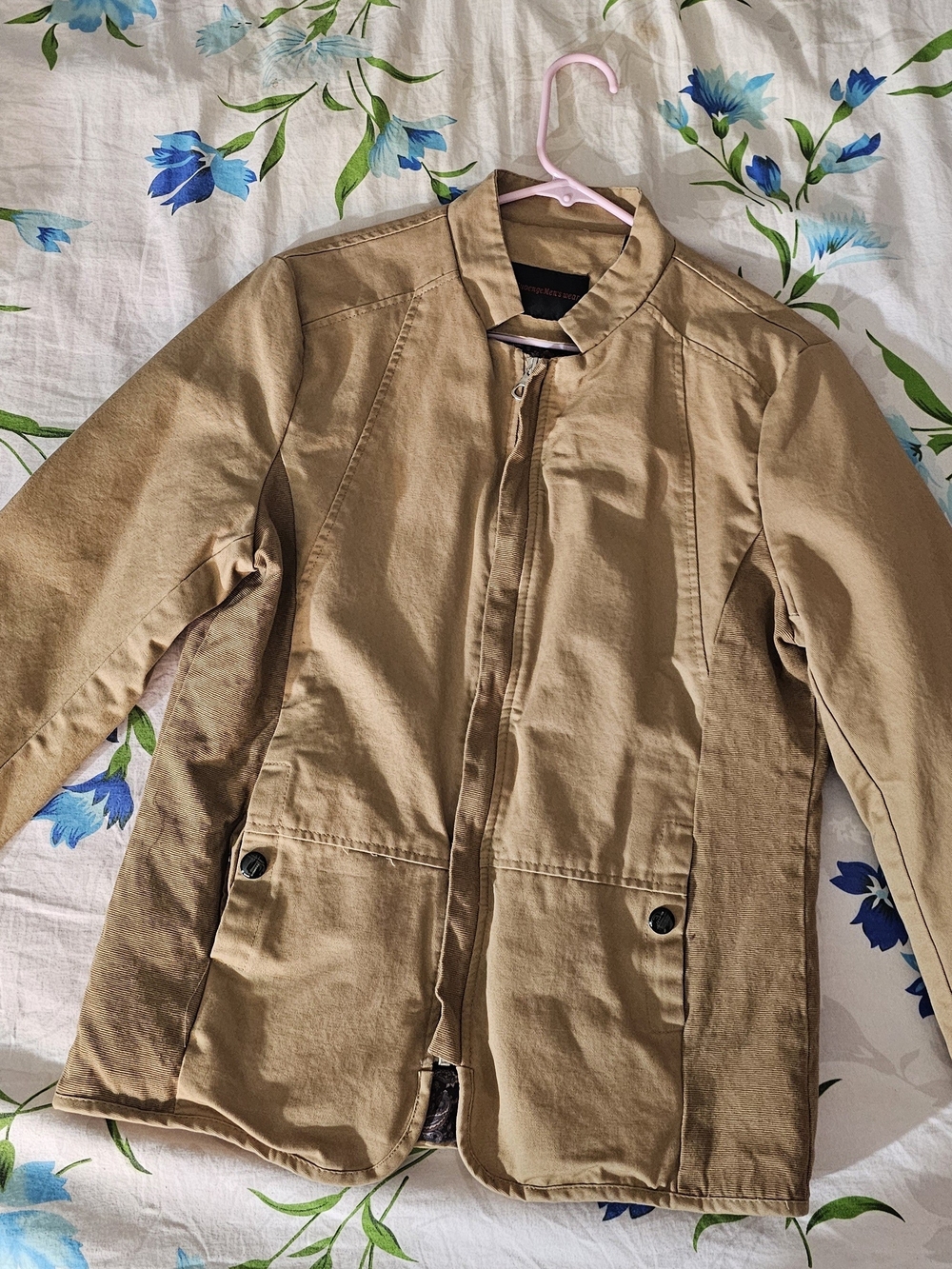Lightweight Tan Zip-Front Shirt Jacket - Men's Casual Layer